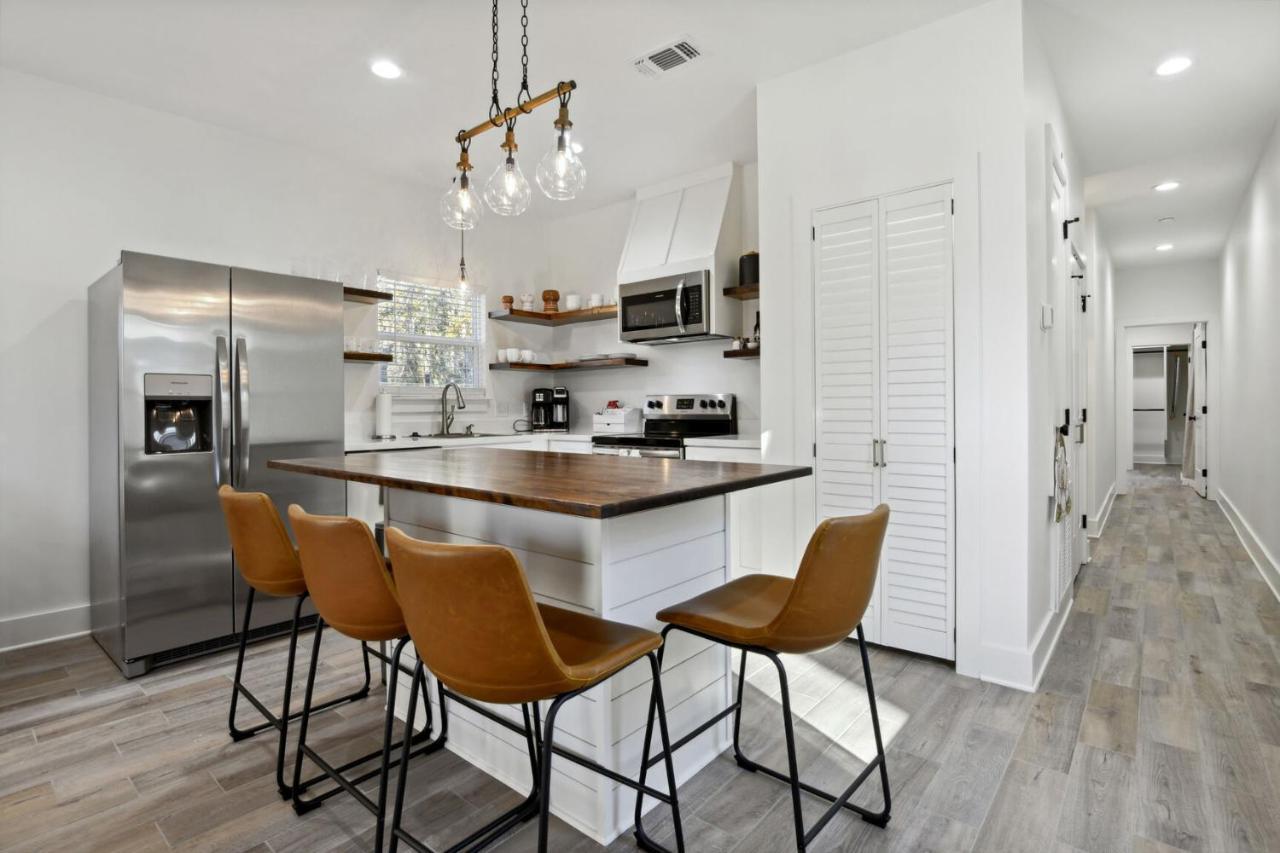 Cozy Vacation Rental In Old Town Bay St Louis Close To Beach, Bars, And Dining Bay St. Louis Eksteriør billede